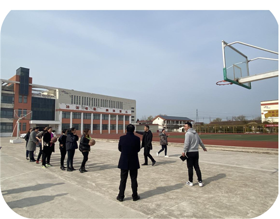 濱?？h五汛鎮(zhèn)中心小學(xué)舉行慶祝第111個國際三八婦女節(jié)活動