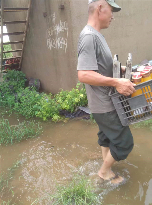 紫莊鎮(zhèn)政府不作為 農民受損數(shù)百萬